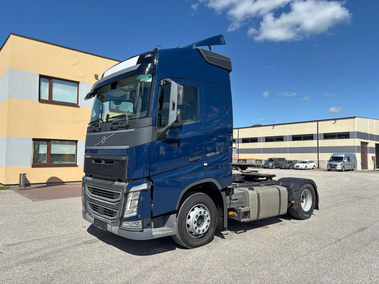 VOLVO FH460 - Tegljač: slika VOLVO FH460 - Tegljač VOLVO FH460 - Tegljač: slika VOLVO FH460 - Tegljač