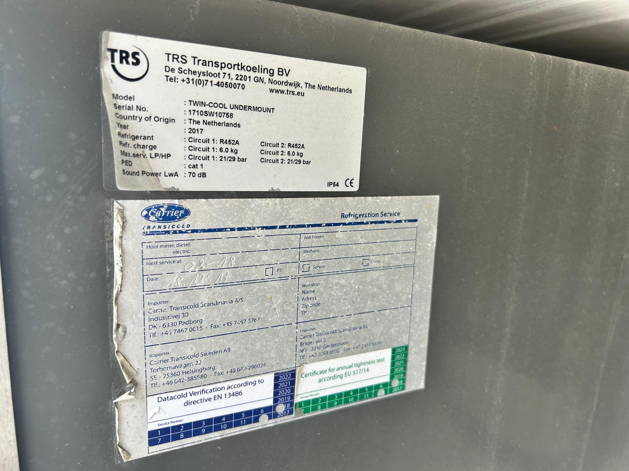 Kamion hladnjača VOLVO FM330: slika Kamion hladnjača VOLVO FM330