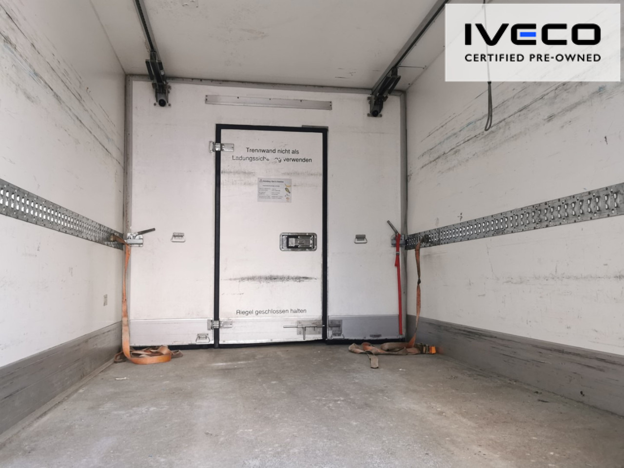 IVECO Kühlkoffer - Kamion hladnjača: slika IVECO Kühlkoffer - Kamion hladnjača IVECO Kühlkoffer - Kamion hladnjača: slika IVECO Kühlkoffer - Kamion hladnjača