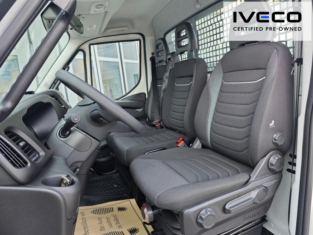 Kamion s otvorenim sandukom IVECO Pritsche: slika Kamion s otvorenim sandukom IVECO Pritsche