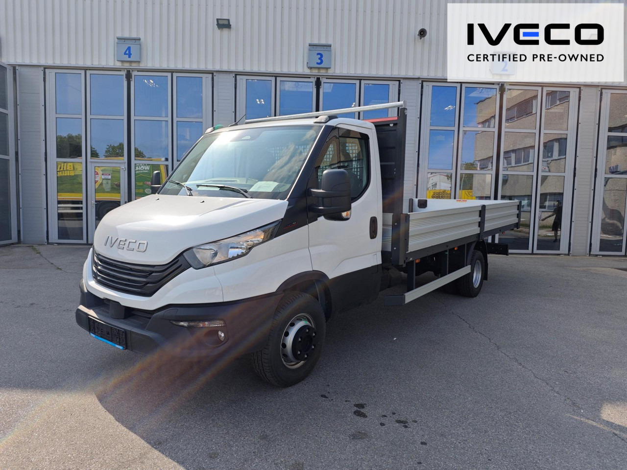 IVECO Pritsche - Kamion s otvorenim sandukom: slika IVECO Pritsche - Kamion s otvorenim sandukom IVECO Pritsche - Kamion s otvorenim sandukom: slika IVECO Pritsche - Kamion s otvorenim sandukom