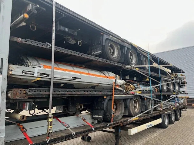 Krone multiple 2014 & 2015 XL P400 mega huckepack curtain sided trailer stacks - Poluprikolica sa zatvorenim sandukom: slika Krone multiple 2014 & 2015 XL P400 mega huckepack curtain sided trailer stacks - Poluprikolica sa zatvorenim sandukom Krone multiple 2014 & 2015 XL P400 mega huckepack curtain sided trailer stacks - Poluprikolica sa zatvorenim sandukom: slika Krone multiple 2014 & 2015 XL P400 mega huckepack curtain sided trailer stacks - Poluprikolica sa zatvorenim sandukom