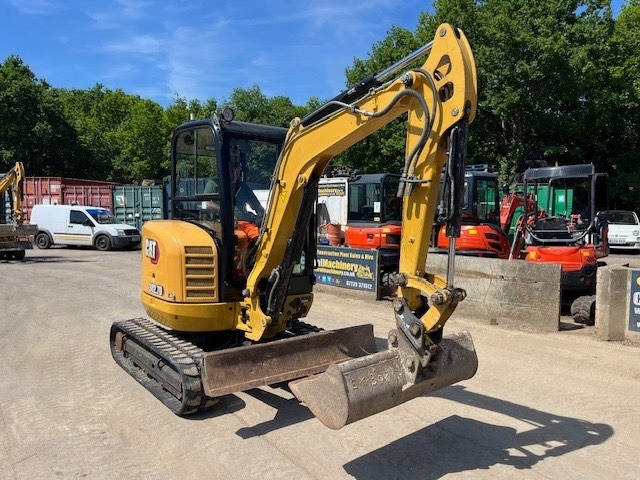 CAT 302.7 D CR - Mini bager: slika CAT 302.7 D CR - Mini bager CAT 302.7 D CR - Mini bager: slika CAT 302.7 D CR - Mini bager