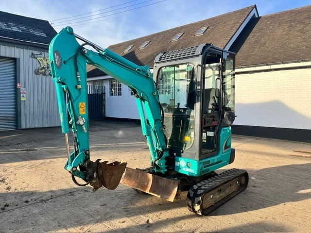 Kobelco SK 17 SR-3 - Mini bager: slika Kobelco SK 17 SR-3 - Mini bager Kobelco SK 17 SR-3 - Mini bager: slika Kobelco SK 17 SR-3 - Mini bager