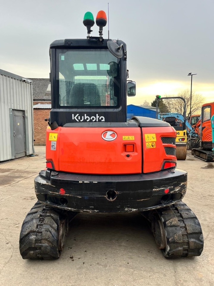 Kubota KX 057-4 - Mini bager: slika Kubota KX 057-4 - Mini bager Kubota KX 057-4 - Mini bager: slika Kubota KX 057-4 - Mini bager