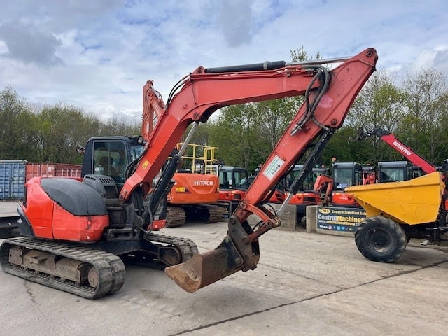 Kubota KX 080-4 - Mini bager: slika Kubota KX 080-4 - Mini bager Kubota KX 080-4 - Mini bager: slika Kubota KX 080-4 - Mini bager