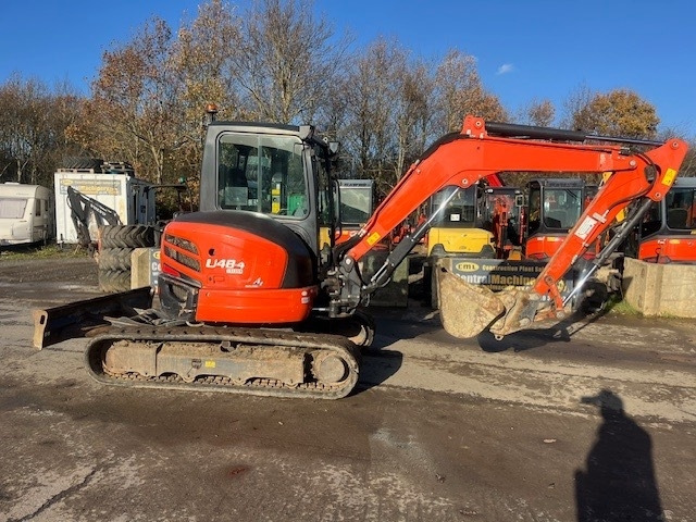 Kubota U 48-4 - Mini bager: slika Kubota U 48-4 - Mini bager Kubota U 48-4 - Mini bager: slika Kubota U 48-4 - Mini bager