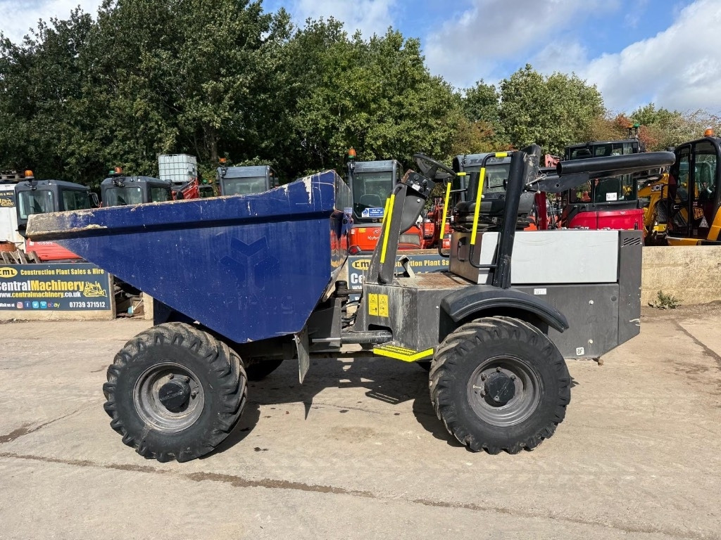 Mecalac TA 3 H - Mini istovarivač: slika Mecalac TA 3 H - Mini istovarivač Mecalac TA 3 H - Mini istovarivač: slika Mecalac TA 3 H - Mini istovarivač