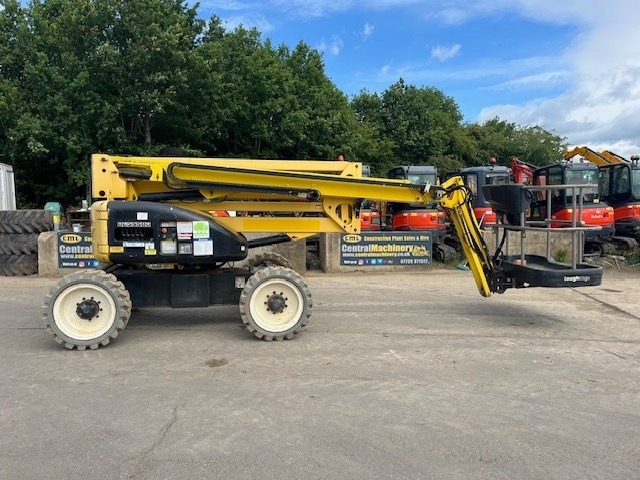 Niftylift HR 17 D 4x4 - Zglobni krak: slika Niftylift HR 17 D 4x4 - Zglobni krak Niftylift HR 17 D 4x4 - Zglobni krak: slika Niftylift HR 17 D 4x4 - Zglobni krak