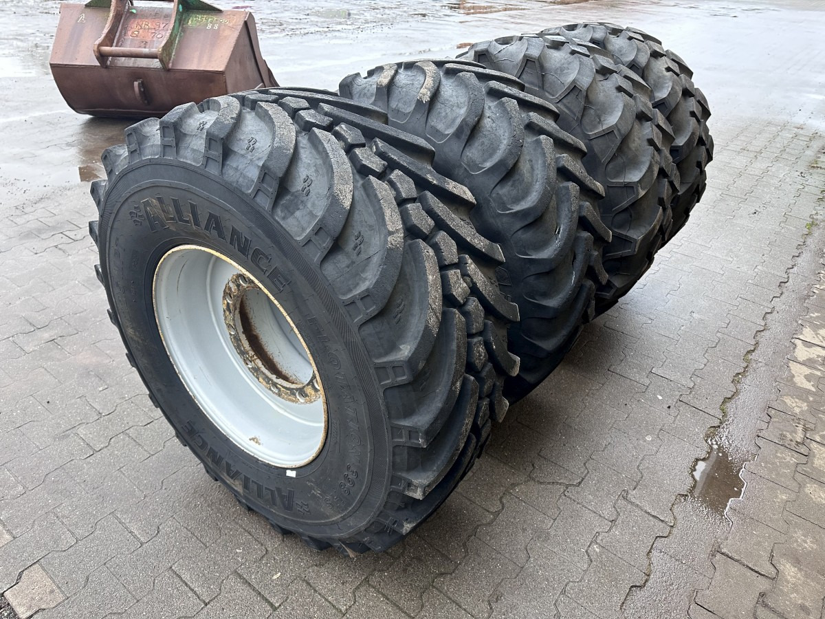 MITAS 445 / 65 R 22.5 Kompletträder - Complet tires - Guma za Bager na kotačima: slika MITAS 445 / 65 R 22.5 Kompletträder - Complet tires - Guma za Bager na kotačima MITAS 445 / 65 R 22.5 Kompletträder - Complet tires - Guma za Bager na kotačima: slika MITAS 445 / 65 R 22.5 Kompletträder - Complet tires - Guma za Bager na kotačima