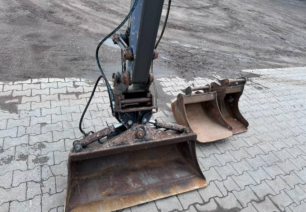 Mini bager Terex TC 35 mit 3 Löffel: slika Mini bager Terex TC 35 mit 3 Löffel