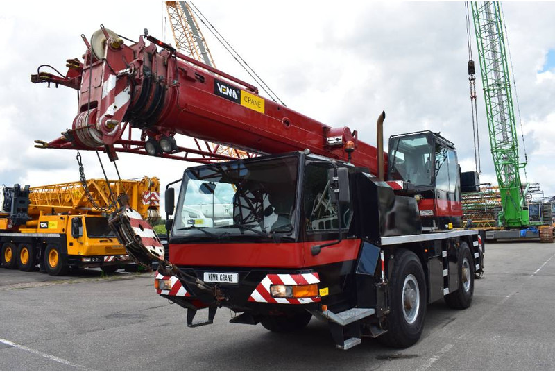 Liebherr LTM 1030-2 - Autodizalica za sve terene: slika Liebherr LTM 1030-2 - Autodizalica za sve terene Liebherr LTM 1030-2 - Autodizalica za sve terene: slika Liebherr LTM 1030-2 - Autodizalica za sve terene
