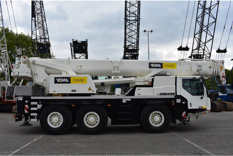 Liebherr LTM1055-3.2 - Autodizalica za sve terene: slika Liebherr LTM1055-3.2 - Autodizalica za sve terene Liebherr LTM1055-3.2 - Autodizalica za sve terene: slika Liebherr LTM1055-3.2 - Autodizalica za sve terene