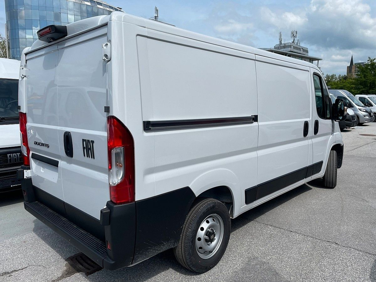 Fiat Ducato 30L L2H1-120-Klima;Temp;P.Sens;DAB+;2025 - Mali kombi: slika Fiat Ducato 30L L2H1-120-Klima;Temp;P.Sens;DAB+;2025 - Mali kombi Fiat Ducato 30L L2H1-120-Klima;Temp;P.Sens;DAB+;2025 - Mali kombi: slika Fiat Ducato 30L L2H1-120-Klima;Temp;P.Sens;DAB+;2025 - Mali kombi