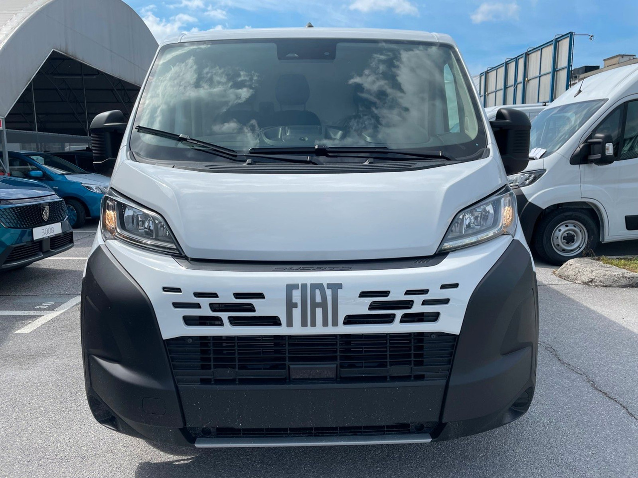 Fiat Ducato S2 Kasten 30L L2H1-120-PS-Lager - Mali kombi: slika Fiat Ducato S2 Kasten 30L L2H1-120-PS-Lager - Mali kombi Fiat Ducato S2 Kasten 30L L2H1-120-PS-Lager - Mali kombi: slika Fiat Ducato S2 Kasten 30L L2H1-120-PS-Lager - Mali kombi