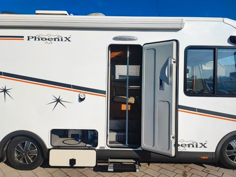 Phoenix Mid-Liner 7200 GS - Integrirani kamper: slika Phoenix Mid-Liner 7200 GS - Integrirani kamper Phoenix Mid-Liner 7200 GS - Integrirani kamper: slika Phoenix Mid-Liner 7200 GS - Integrirani kamper