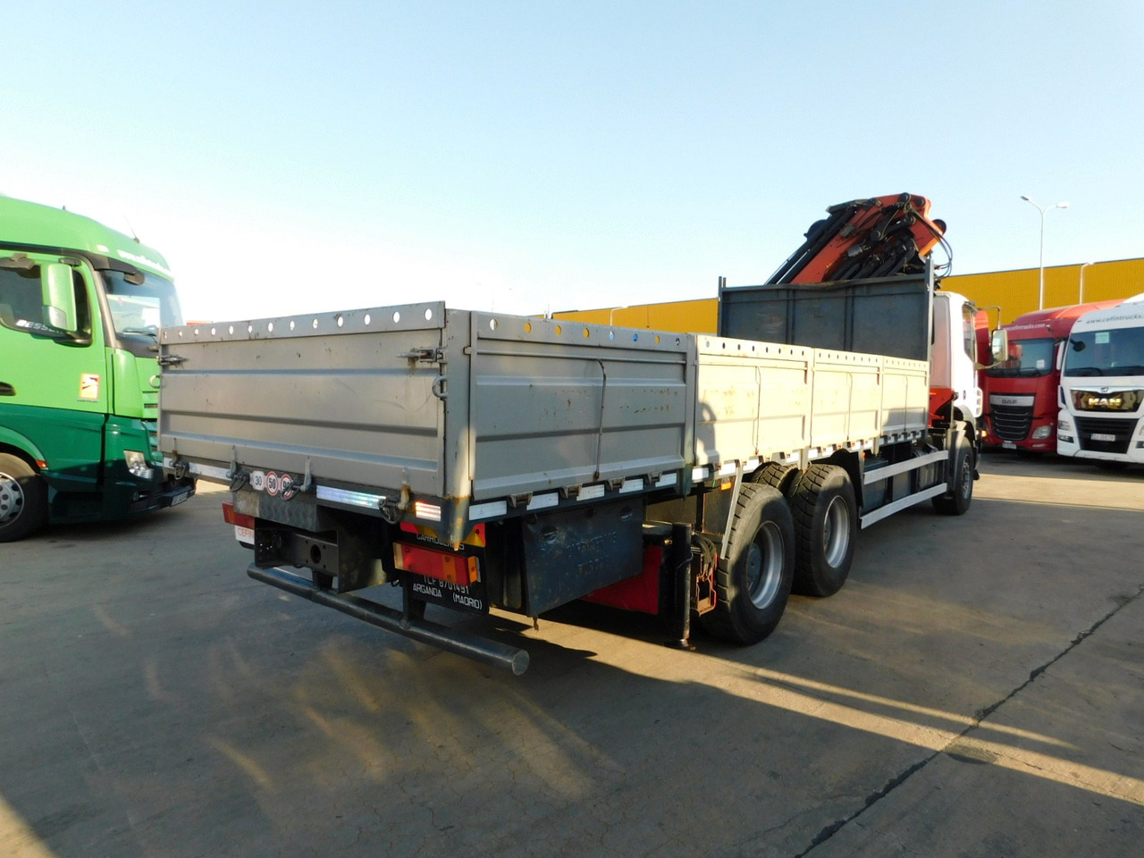 Iveco Magirus trakker - Kamion s otvorenim sandukom, Kamion s kranom: slika Iveco Magirus trakker - Kamion s otvorenim sandukom, Kamion s kranom Iveco Magirus trakker - Kamion s otvorenim sandukom, Kamion s kranom: slika Iveco Magirus trakker - Kamion s otvorenim sandukom, Kamion s kranom