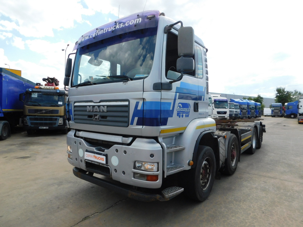 Man Tga35440 - Transporter kontejnera/ Kamion s izmjenjivim sanducima: slika Man Tga35440 - Transporter kontejnera/ Kamion s izmjenjivim sanducima Man Tga35440 - Transporter kontejnera/ Kamion s izmjenjivim sanducima: slika Man Tga35440 - Transporter kontejnera/ Kamion s izmjenjivim sanducima