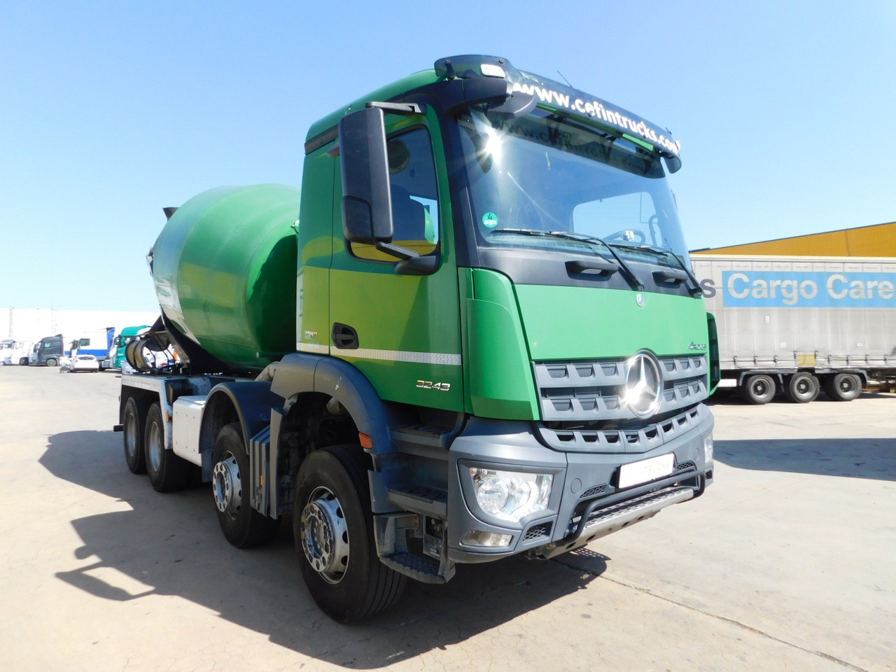 Mercedes Arocs 3243 - Automješalica: slika Mercedes Arocs 3243 - Automješalica Mercedes Arocs 3243 - Automješalica: slika Mercedes Arocs 3243 - Automješalica