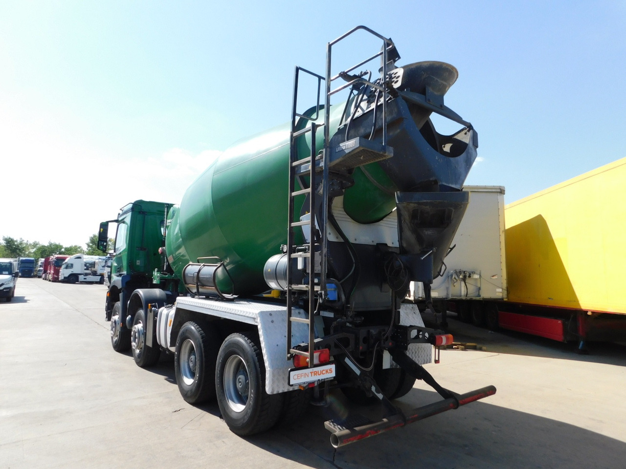 Mercedes Arocs 3243 - Automješalica: slika Mercedes Arocs 3243 - Automješalica Mercedes Arocs 3243 - Automješalica: slika Mercedes Arocs 3243 - Automješalica