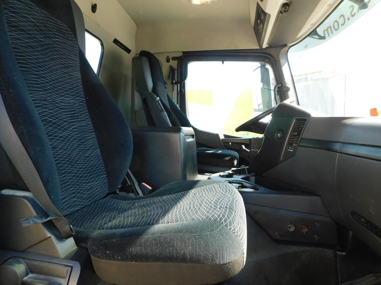 Mercedes Arocs 3243 - Automješalica: slika Mercedes Arocs 3243 - Automješalica Mercedes Arocs 3243 - Automješalica: slika Mercedes Arocs 3243 - Automješalica