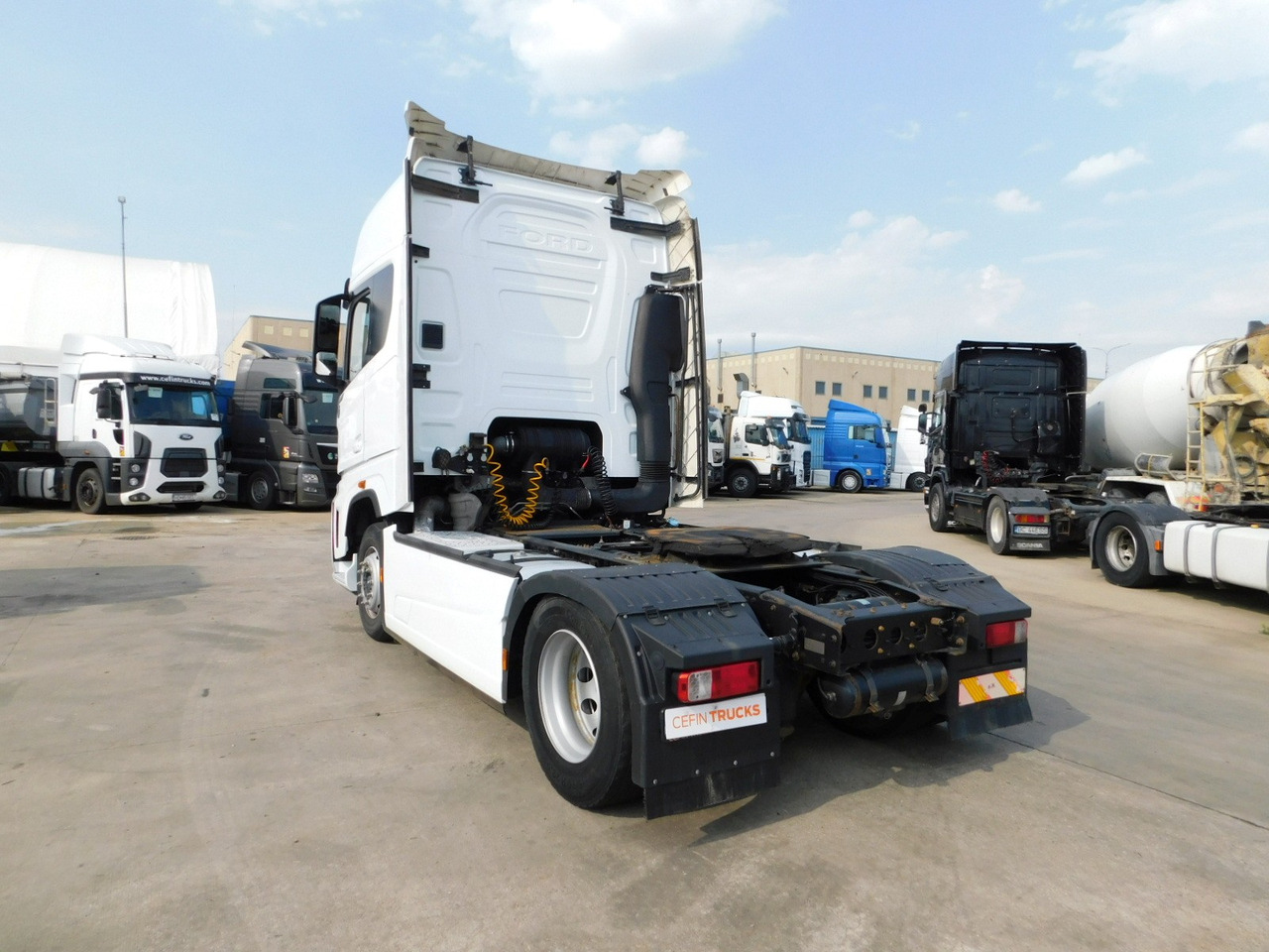 Ford F max 4x2 scab e6 12s2620 - Tegljač: slika Ford F max 4x2 scab e6 12s2620 - Tegljač Ford F max 4x2 scab e6 12s2620 - Tegljač: slika Ford F max 4x2 scab e6 12s2620 - Tegljač