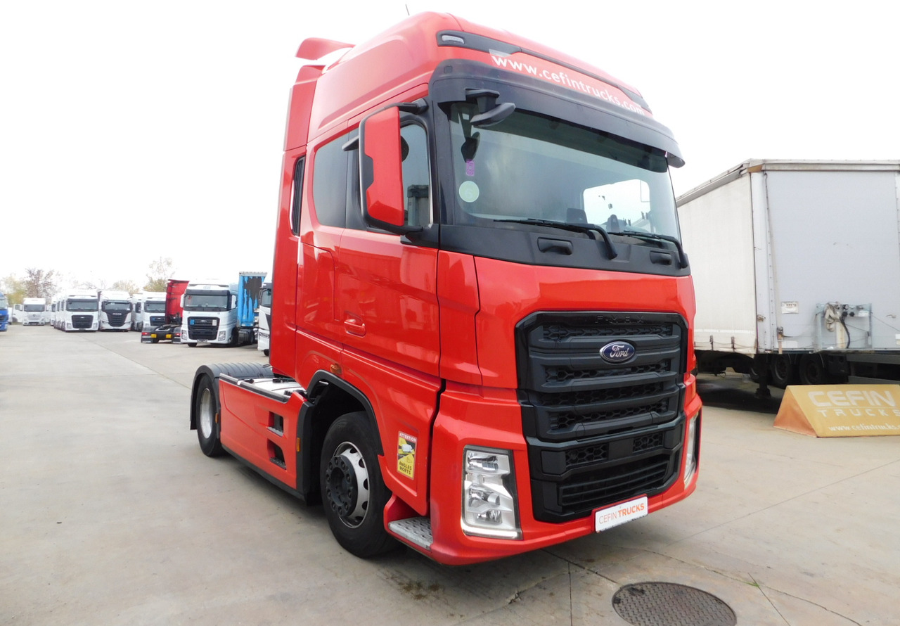 Ford F max 4x2 scab e6 12tx2620 - Tegljač: slika Ford F max 4x2 scab e6 12tx2620 - Tegljač Ford F max 4x2 scab e6 12tx2620 - Tegljač: slika Ford F max 4x2 scab e6 12tx2620 - Tegljač