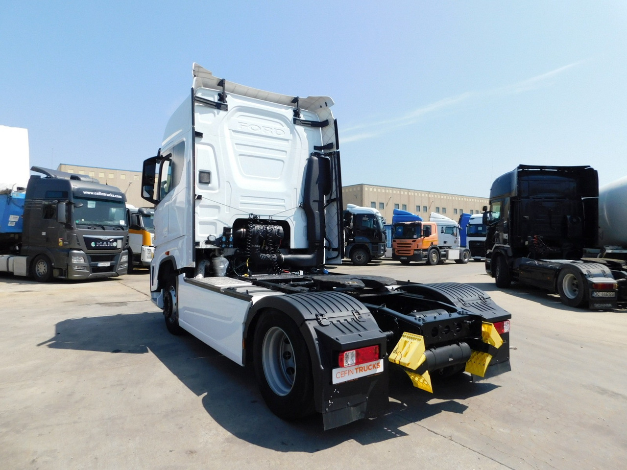 Ford F max 4x2 scab e6 12tx2620 ecotorq - Tegljač: slika Ford F max 4x2 scab e6 12tx2620 ecotorq - Tegljač Ford F max 4x2 scab e6 12tx2620 ecotorq - Tegljač: slika Ford F max 4x2 scab e6 12tx2620 ecotorq - Tegljač
