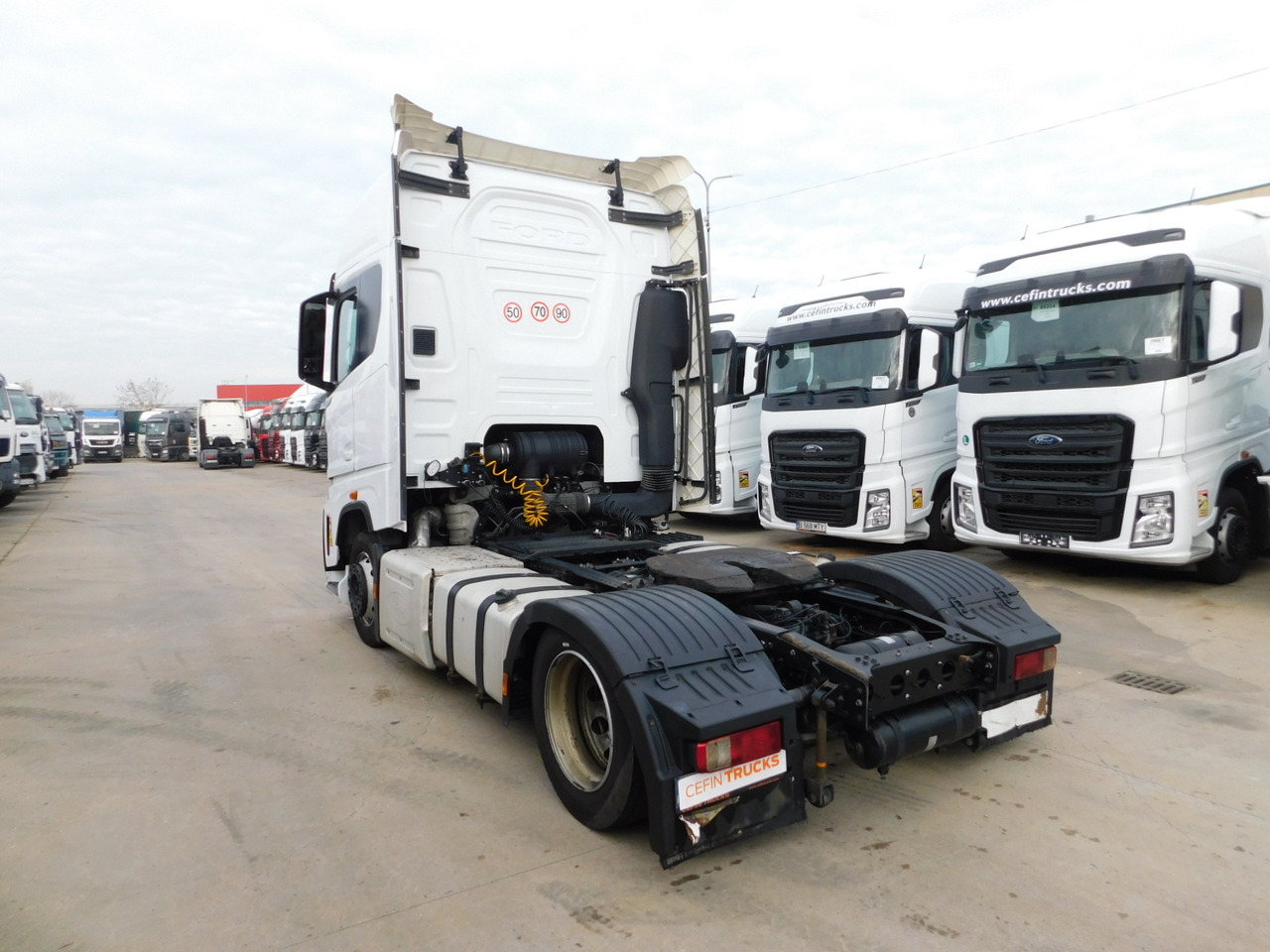 Ford F max ll 4x2 scab e6 12tx2620 - Tegljač: slika Ford F max ll 4x2 scab e6 12tx2620 - Tegljač Ford F max ll 4x2 scab e6 12tx2620 - Tegljač: slika Ford F max ll 4x2 scab e6 12tx2620 - Tegljač