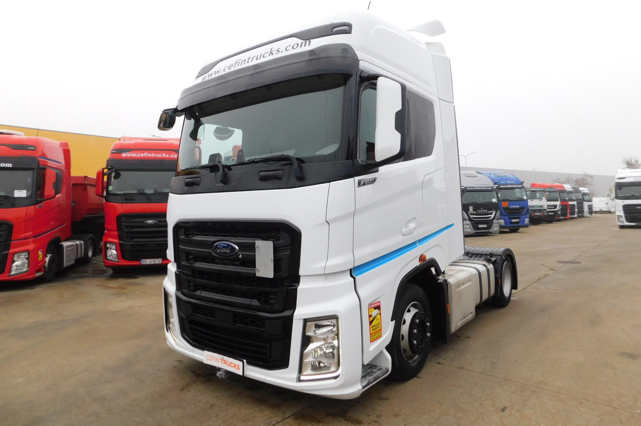 Ford F max ll 4x2 scab e6 12tx2620 - Tegljač: slika Ford F max ll 4x2 scab e6 12tx2620 - Tegljač Ford F max ll 4x2 scab e6 12tx2620 - Tegljač: slika Ford F max ll 4x2 scab e6 12tx2620 - Tegljač