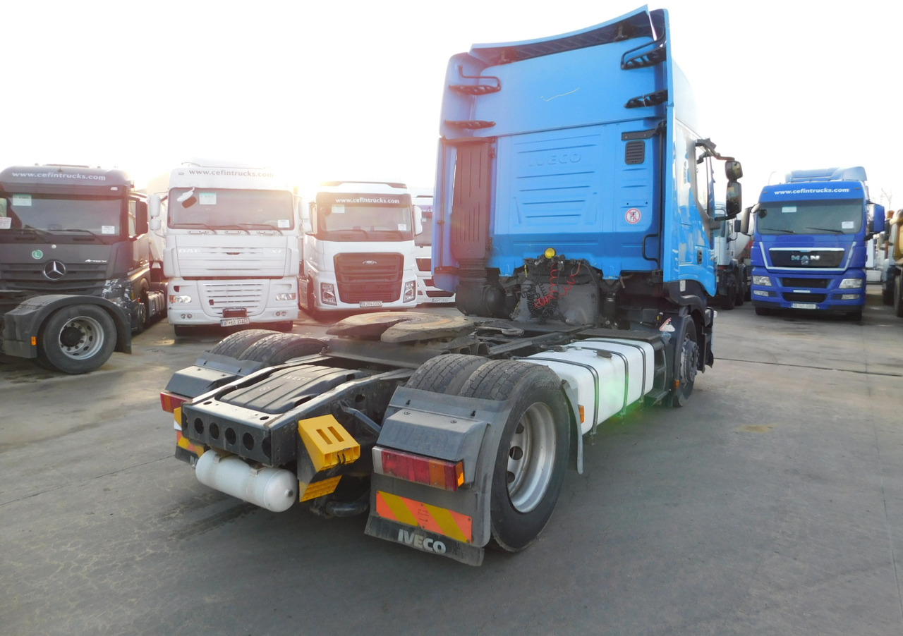 Iveco As440t - Tegljač: slika Iveco As440t - Tegljač Iveco As440t - Tegljač: slika Iveco As440t - Tegljač