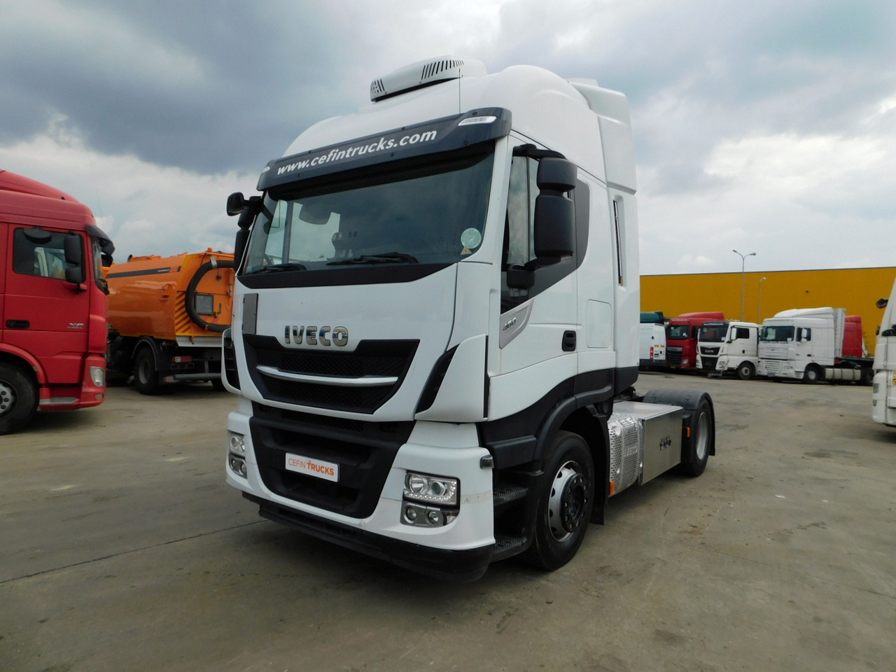 Iveco As440tp - Tegljač: slika Iveco As440tp - Tegljač Iveco As440tp - Tegljač: slika Iveco As440tp - Tegljač