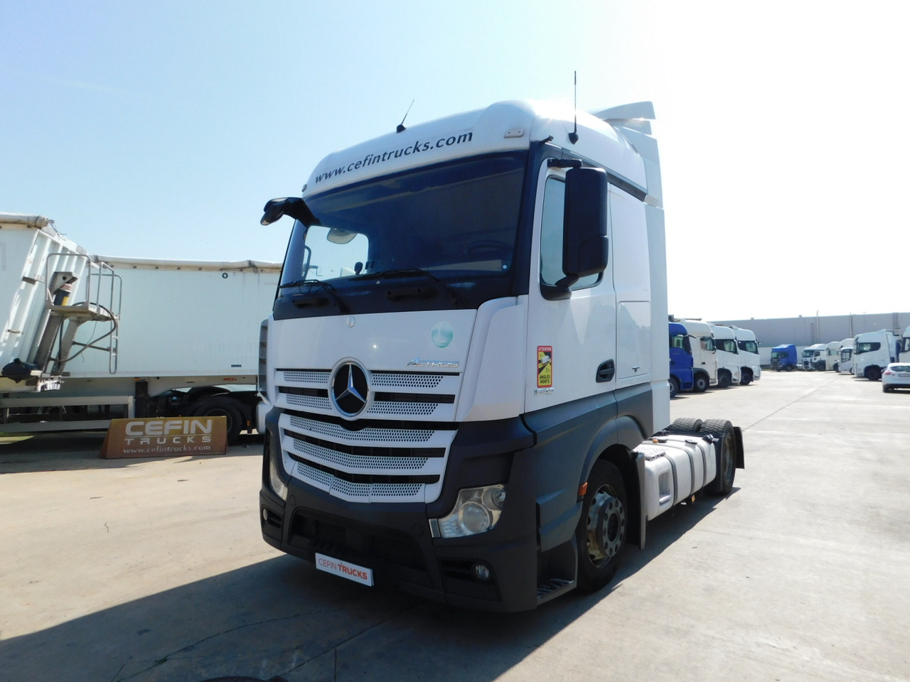 Mercedes Actros 1842 - Tegljač: slika Mercedes Actros 1842 - Tegljač Mercedes Actros 1842 - Tegljač: slika Mercedes Actros 1842 - Tegljač