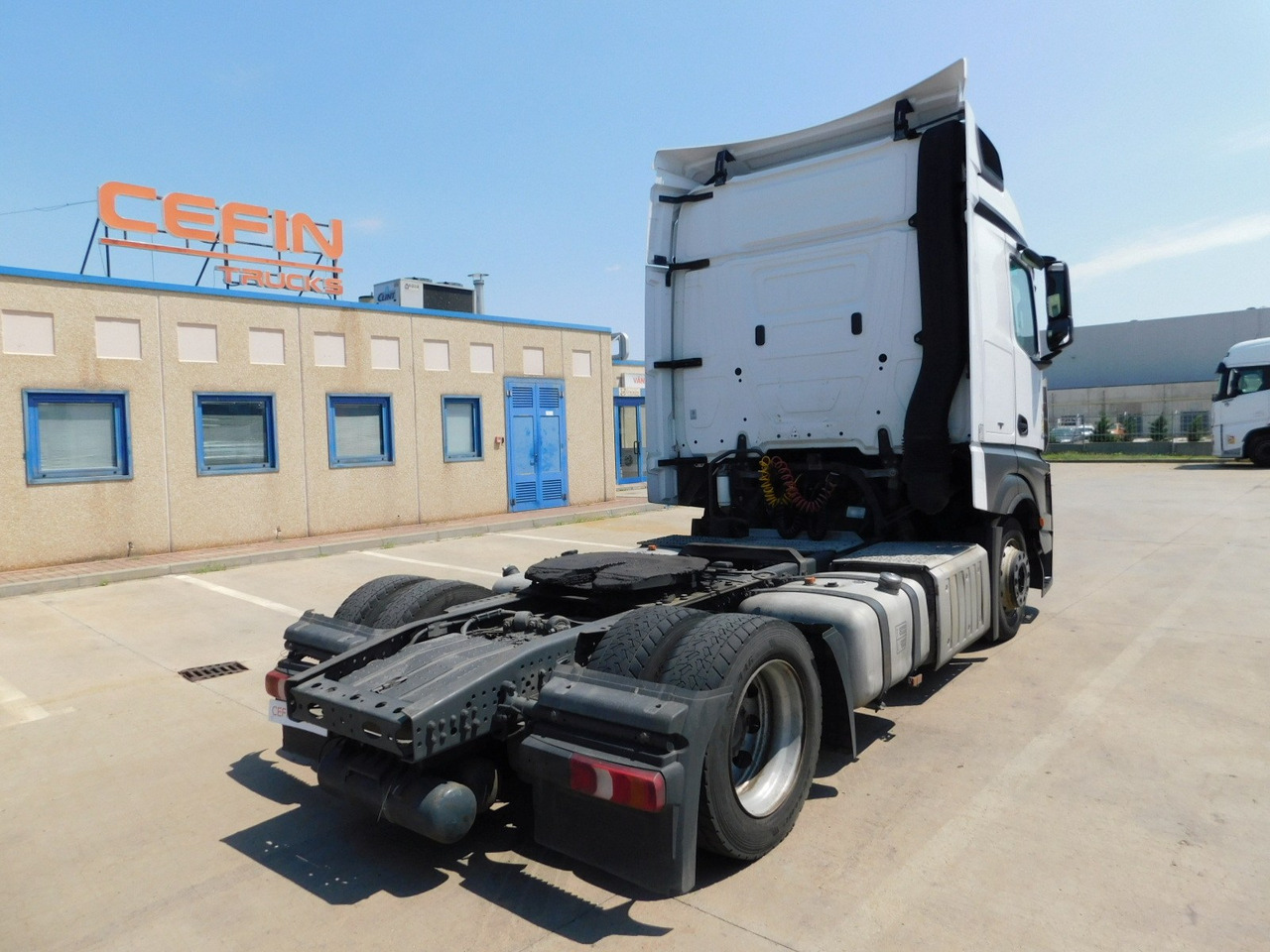 Mercedes Actros - Tegljač: slika Mercedes Actros - Tegljač Mercedes Actros - Tegljač: slika Mercedes Actros - Tegljač