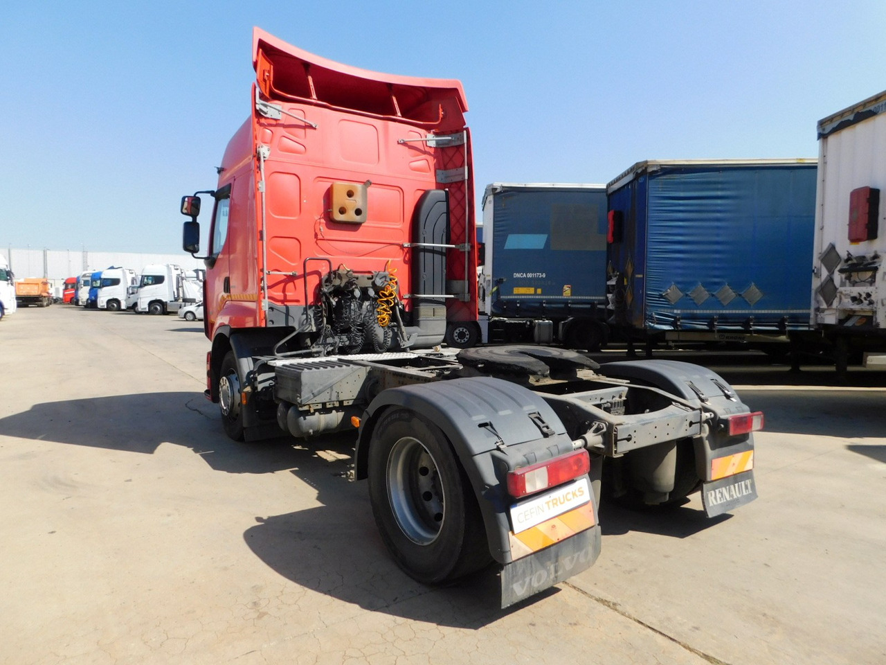Renault Premium 410dxi - Tegljač: slika Renault Premium 410dxi - Tegljač Renault Premium 410dxi - Tegljač: slika Renault Premium 410dxi - Tegljač