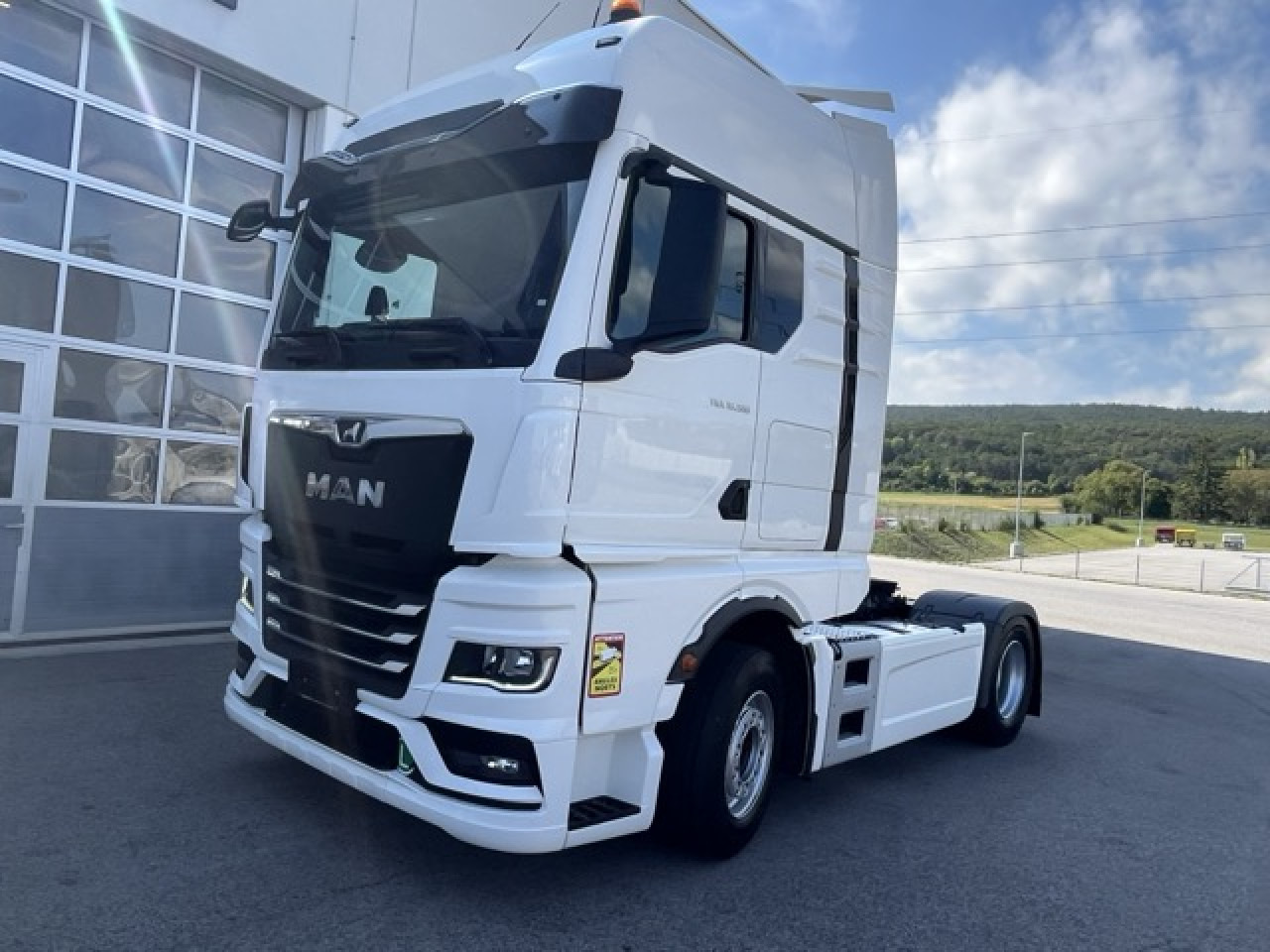 MAN TGX 18.510 4x2 BL SA Euro6 Retarder Klima ZV - Tegljač: slika MAN TGX 18.510 4x2 BL SA Euro6 Retarder Klima ZV - Tegljač MAN TGX 18.510 4x2 BL SA Euro6 Retarder Klima ZV - Tegljač: slika MAN TGX 18.510 4x2 BL SA Euro6 Retarder Klima ZV - Tegljač