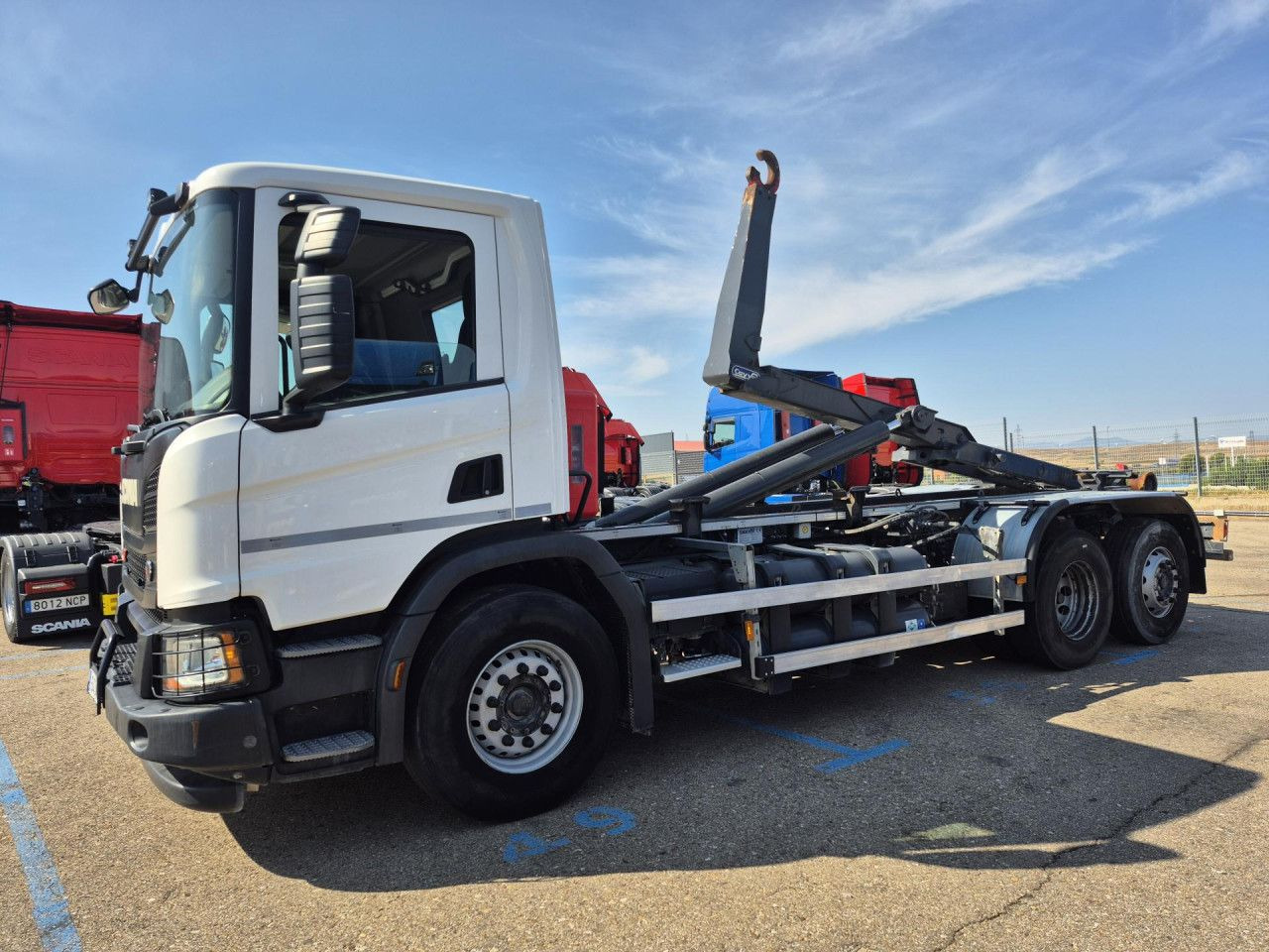 Scania P 340 - Tegljač: slika Scania P 340 - Tegljač Scania P 340 - Tegljač: slika Scania P 340 - Tegljač