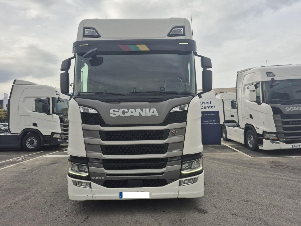 Scania R 450 - Tegljač: slika Scania R 450 - Tegljač Scania R 450 - Tegljač: slika Scania R 450 - Tegljač