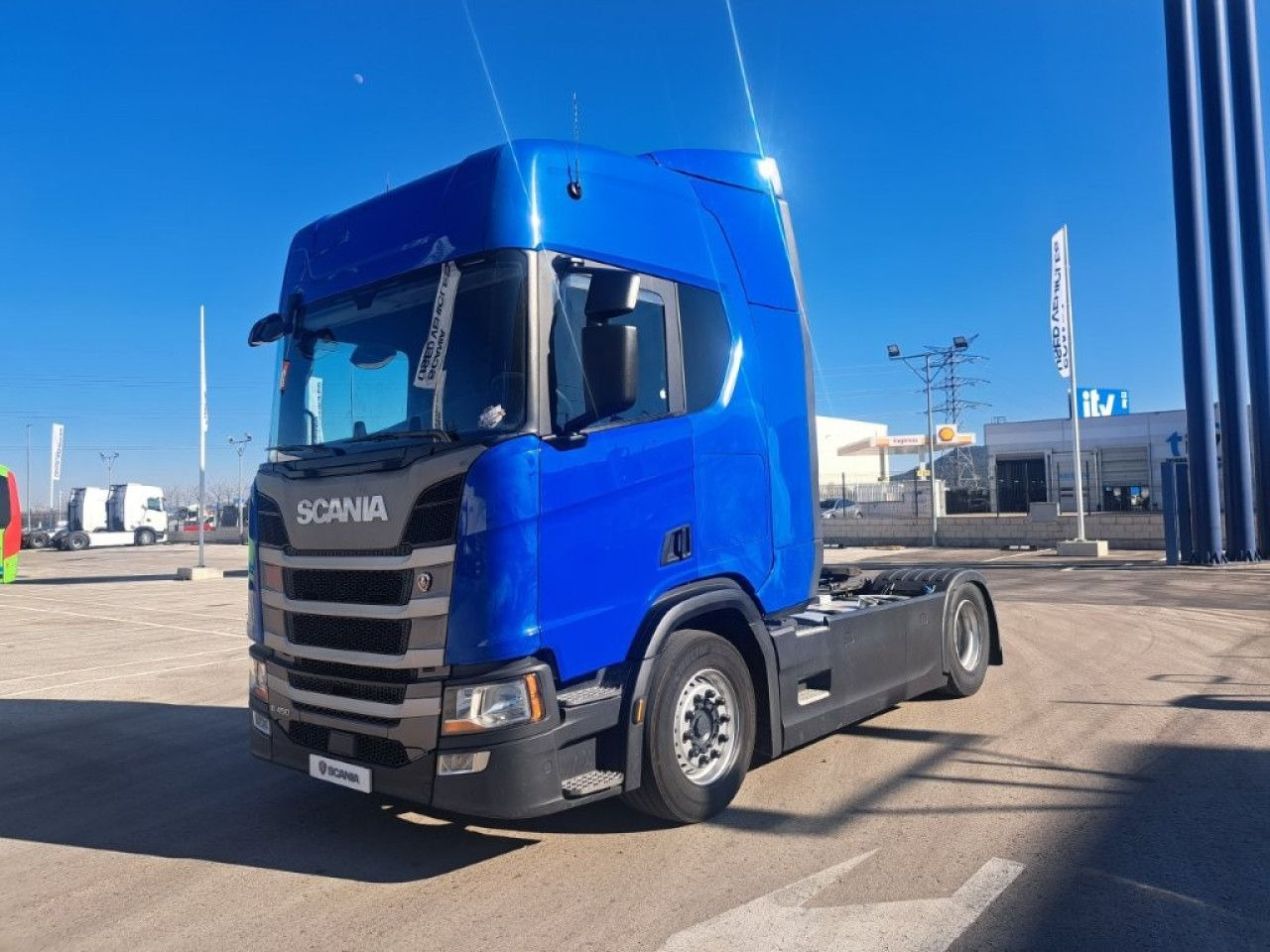 Scania R 450 - Tegljač: slika Scania R 450 - Tegljač Scania R 450 - Tegljač: slika Scania R 450 - Tegljač