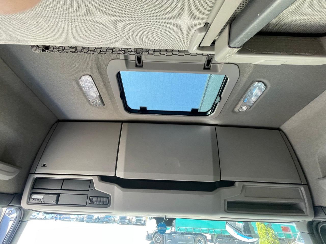 Zakup Scania R 450 Scania R 450: slika Zakup Scania R 450 Scania R 450