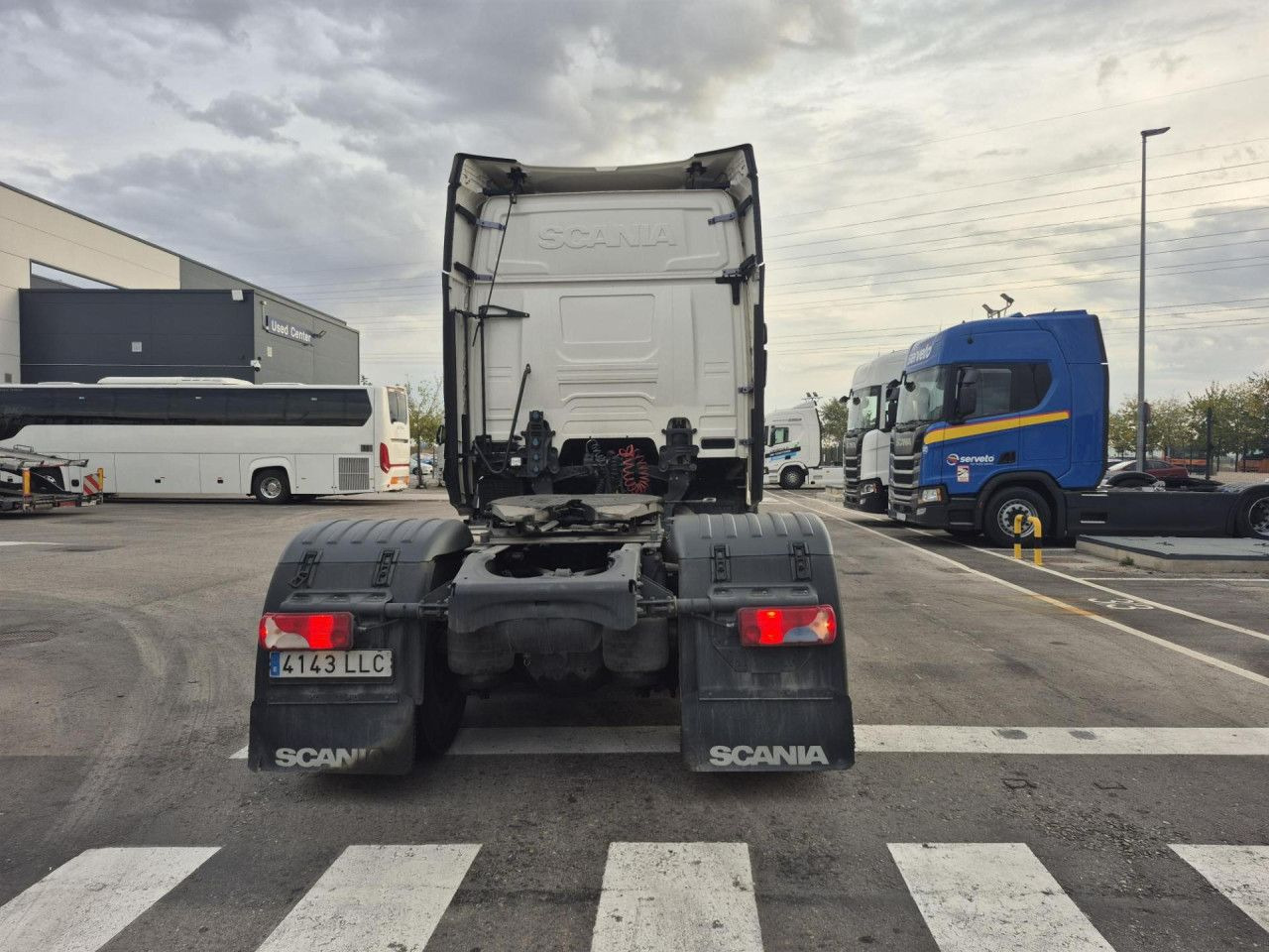 Scania R 450 - Tegljač: slika Scania R 450 - Tegljač Scania R 450 - Tegljač: slika Scania R 450 - Tegljač