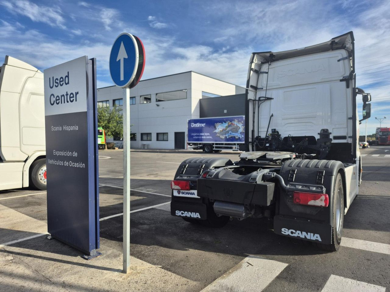 Scania R 450 - Tegljač: slika Scania R 450 - Tegljač Scania R 450 - Tegljač: slika Scania R 450 - Tegljač