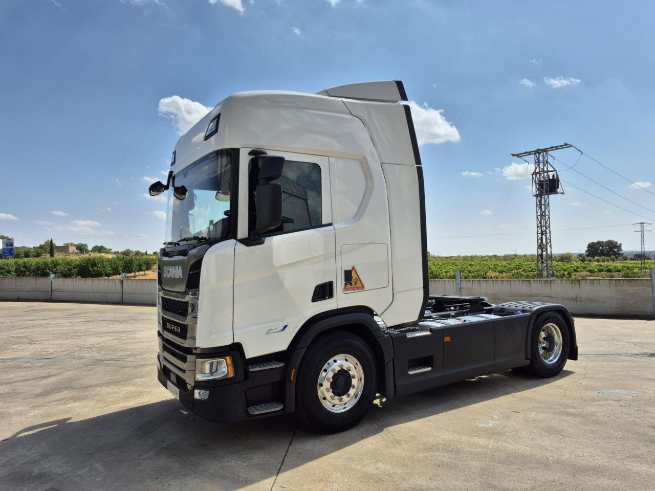 Scania R 460 - Tegljač: slika Scania R 460 - Tegljač Scania R 460 - Tegljač: slika Scania R 460 - Tegljač
