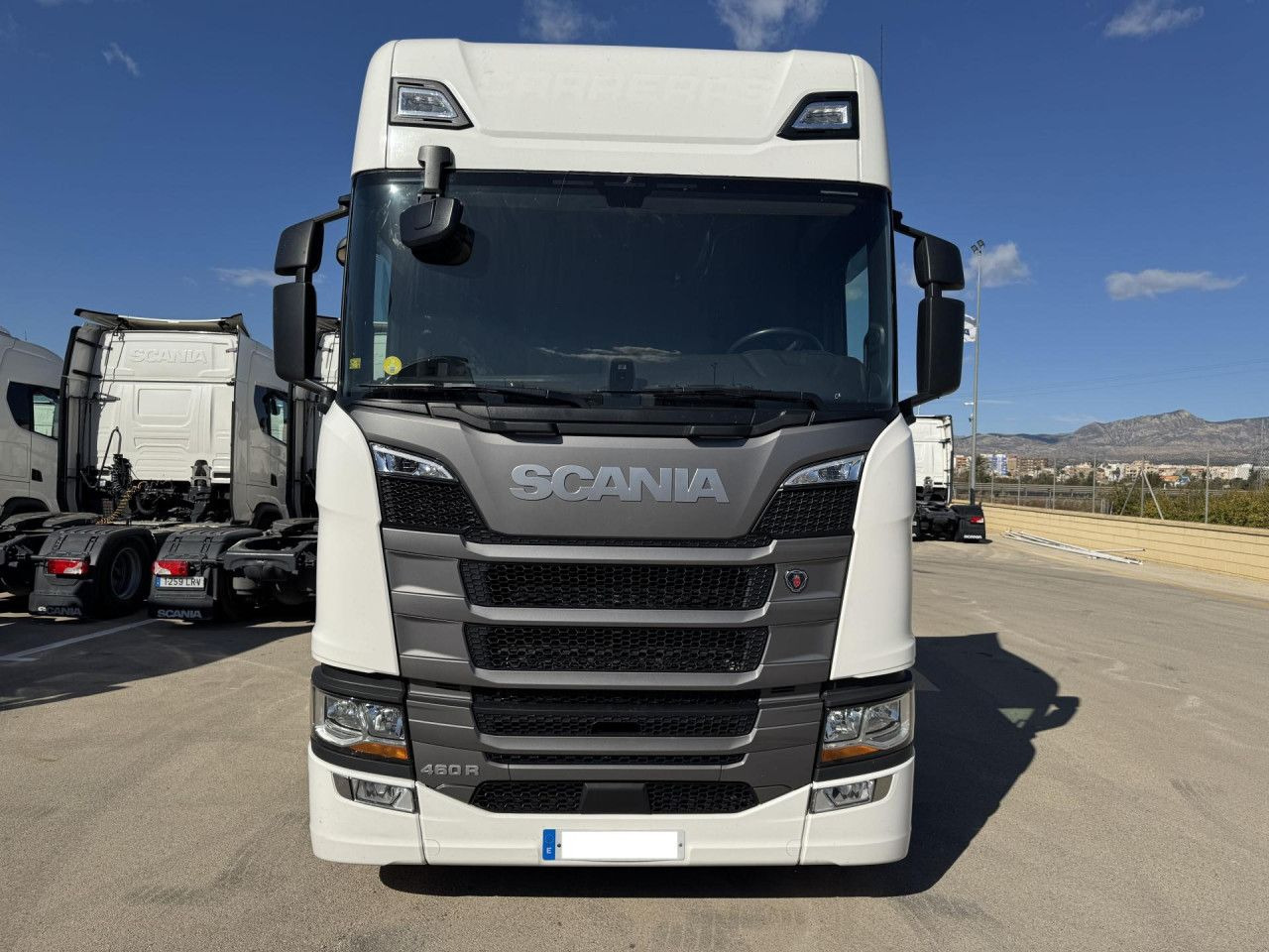 Scania R 460 - Tegljač: slika Scania R 460 - Tegljač Scania R 460 - Tegljač: slika Scania R 460 - Tegljač