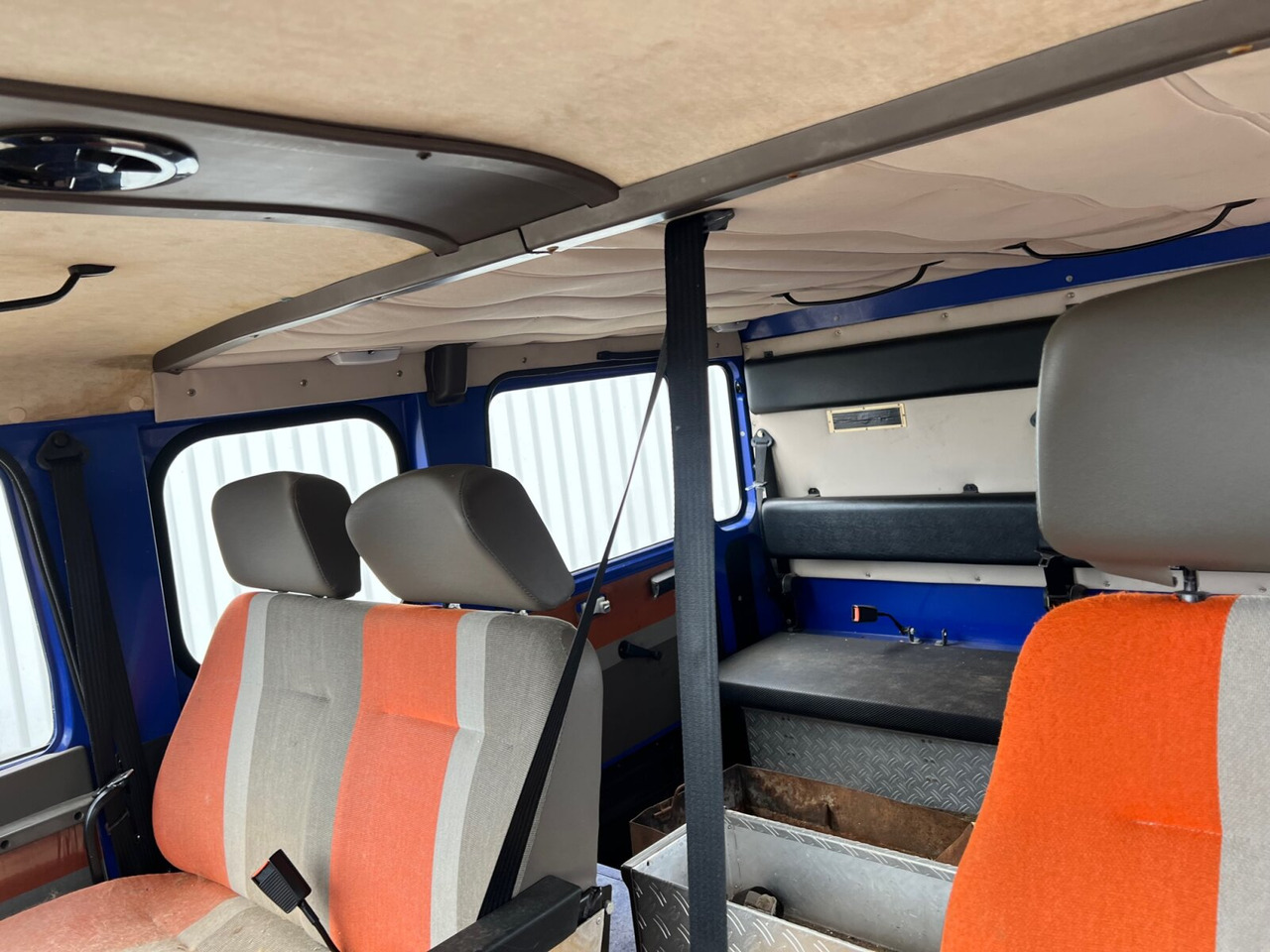 120-23 AW 4x4 Doka 120-23 AW 4x4 Doka, V8-Motor, Seilwinde - Kamion-šasija: slika 120-23 AW 4x4 Doka 120-23 AW 4x4 Doka, V8-Motor, Seilwinde - Kamion-šasija 120-23 AW 4x4 Doka 120-23 AW 4x4 Doka, V8-Motor, Seilwinde - Kamion-šasija: slika 120-23 AW 4x4 Doka 120-23 AW 4x4 Doka, V8-Motor, Seilwinde - Kamion-šasija