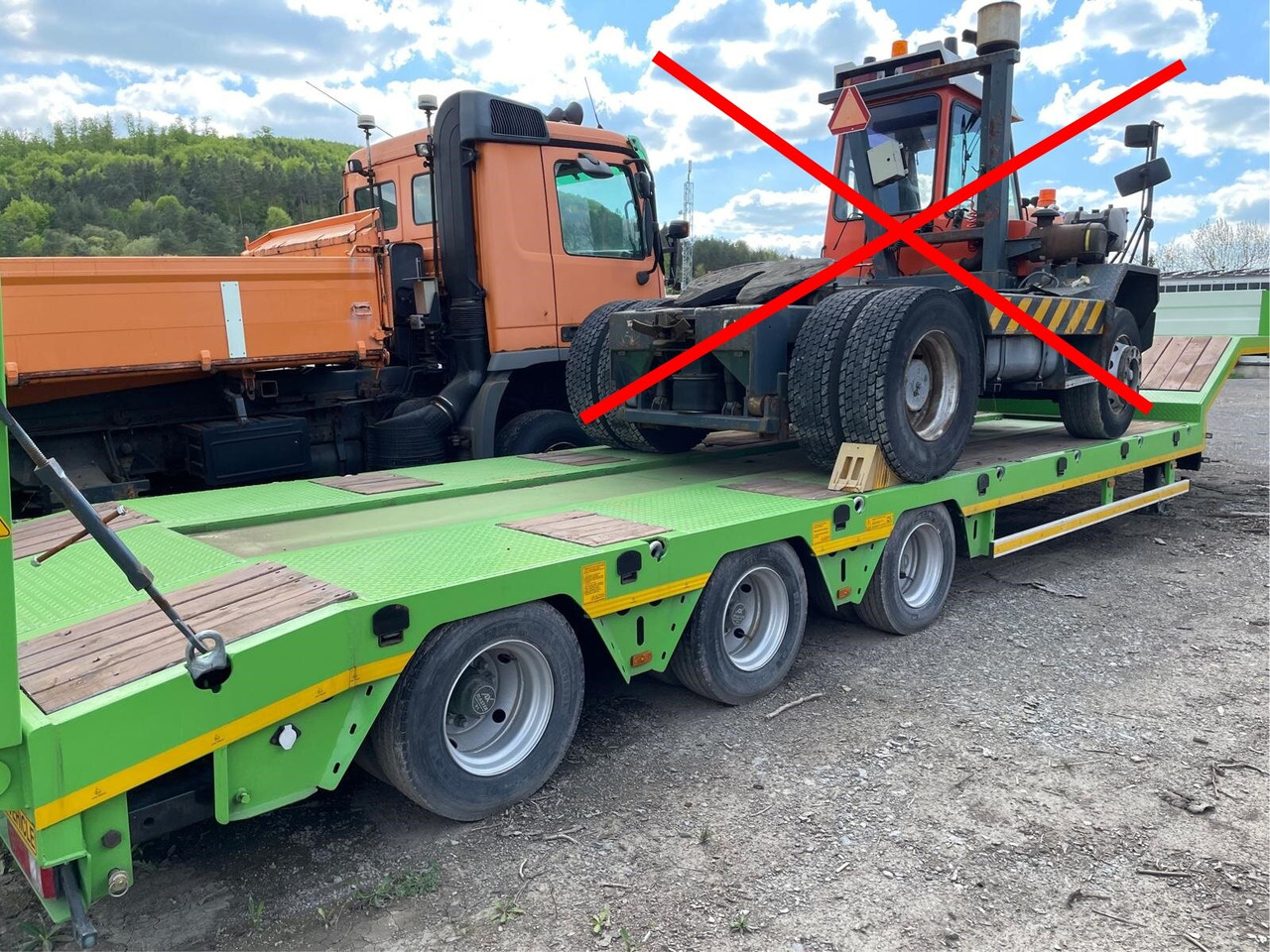 ALPSAN 56t ALPSAN 56t, hydr. Rampen, Verbr. auf 3m - Poluprikolica s niskim utovarivačem: slika ALPSAN 56t ALPSAN 56t, hydr. Rampen, Verbr. auf 3m - Poluprikolica s niskim utovarivačem ALPSAN 56t ALPSAN 56t, hydr. Rampen, Verbr. auf 3m - Poluprikolica s niskim utovarivačem: slika ALPSAN 56t ALPSAN 56t, hydr. Rampen, Verbr. auf 3m - Poluprikolica s niskim utovarivačem