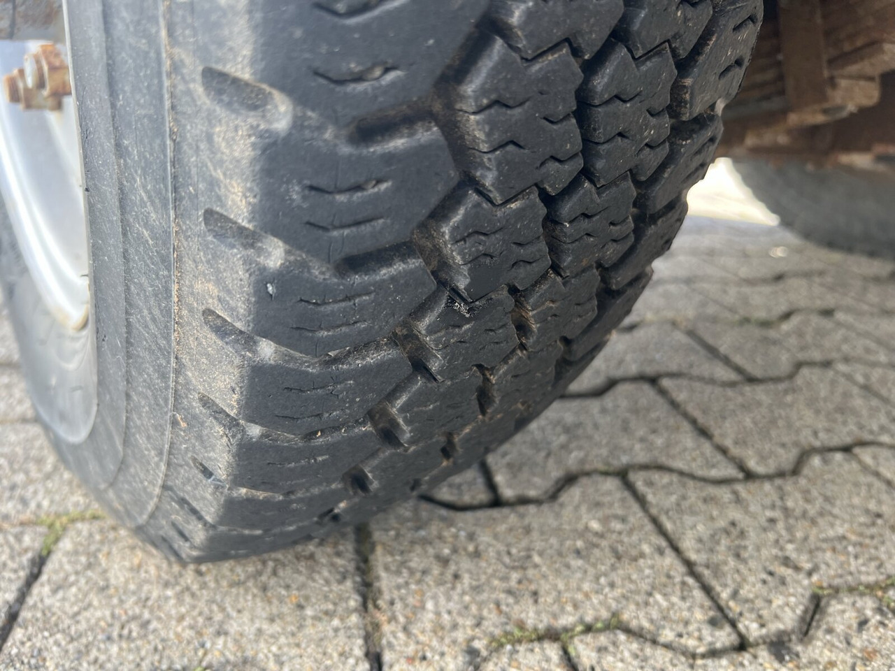 HY 1251 / 4x4 Bokimobil, Winterdienst, Kehr/Saugmaschine KIEFER HY 1251 / 4x4 Bokimobil, Winterdienst - Općinski traktor: slika HY 1251 / 4x4 Bokimobil, Winterdienst, Kehr/Saugmaschine KIEFER HY 1251 / 4x4 Bokimobil, Winterdienst - Općinski traktor HY 1251 / 4x4 Bokimobil, Winterdienst, Kehr/Saugmaschine KIEFER HY 1251 / 4x4 Bokimobil, Winterdienst - Općinski traktor: slika HY 1251 / 4x4 Bokimobil, Winterdienst, Kehr/Saugmaschine KIEFER HY 1251 / 4x4 Bokimobil, Winterdienst - Općinski traktor