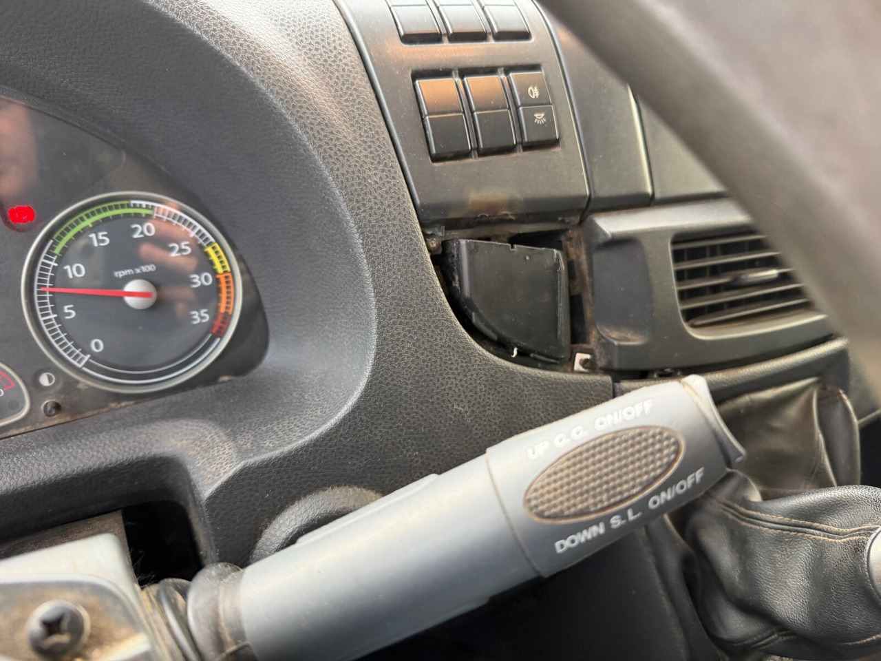 Iveco EuroCargo ML75E16 4x2 EuroCargo ML75E16 4x2, City-Abroller - Kamion s kukastom dizalicom: slika Iveco EuroCargo ML75E16 4x2 EuroCargo ML75E16 4x2, City-Abroller - Kamion s kukastom dizalicom Iveco EuroCargo ML75E16 4x2 EuroCargo ML75E16 4x2, City-Abroller - Kamion s kukastom dizalicom: slika Iveco EuroCargo ML75E16 4x2 EuroCargo ML75E16 4x2, City-Abroller - Kamion s kukastom dizalicom