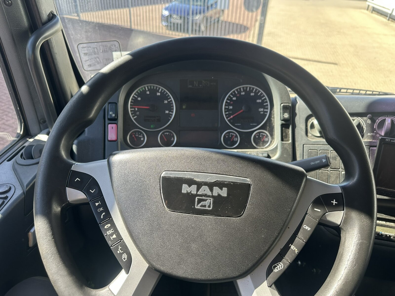 MAN TGA 18.360 LL 4x2 TGA 18.360 LL 4x2, Fahrschule - Kamion: slika MAN TGA 18.360 LL 4x2 TGA 18.360 LL 4x2, Fahrschule - Kamion MAN TGA 18.360 LL 4x2 TGA 18.360 LL 4x2, Fahrschule - Kamion: slika MAN TGA 18.360 LL 4x2 TGA 18.360 LL 4x2, Fahrschule - Kamion