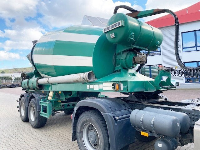 Poluprikolica mikser LIEBHERR Betonmischer ca. 10m³ LIEBHERR Betonmischer ca. 10m³, 6x Vorhanden!: slika Poluprikolica mikser LIEBHERR Betonmischer ca. 10m³ LIEBHERR Betonmischer ca. 10m³, 6x Vorhanden!